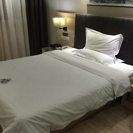Yeste Hotel Xianning Buitenkant foto