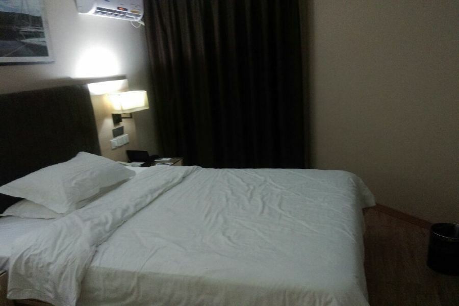 Yeste Hotel Xianning Buitenkant foto